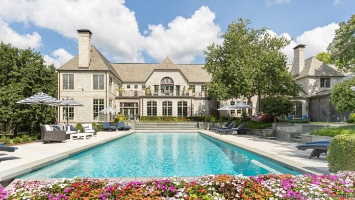 Is Travis Kelce’s $6 million Leawood estate now Taylor Swift’s home for the holidays?