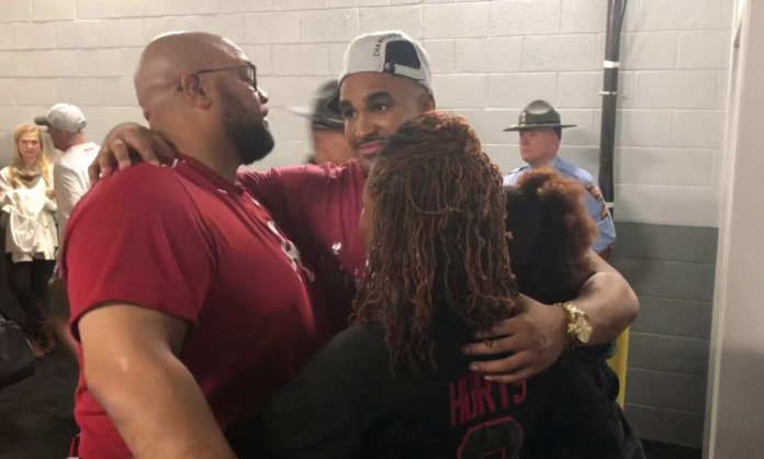 Jalen Hurts Gushes over Parents 