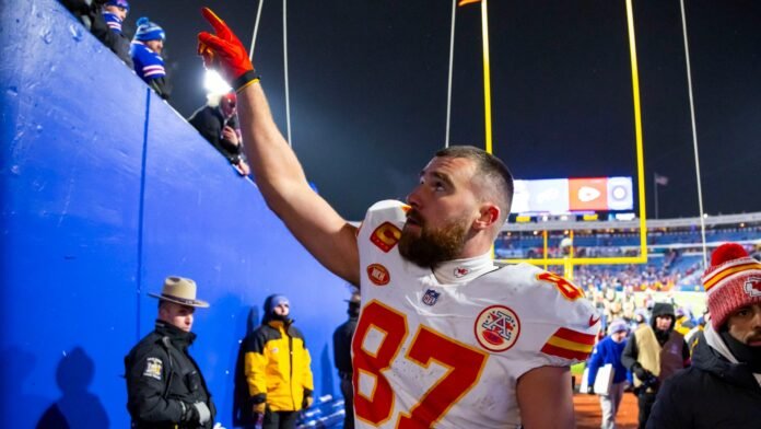 Chiefs’ Travis Kelce Had the Perfect Response to Finding Out Jason Was Celebrating His TD Shirtless