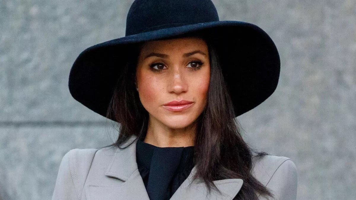 EXCLUSIVE: Meghan Markle 'selfishly taking Royal Family row to the extreme by snubbing UK visit'