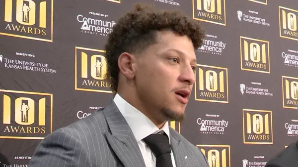 Breaking news : Patrick Mahomes Heart is bittered , Leaving Kansas city chiefs over NFL accusations as Travis and Creed Humphrey defend him